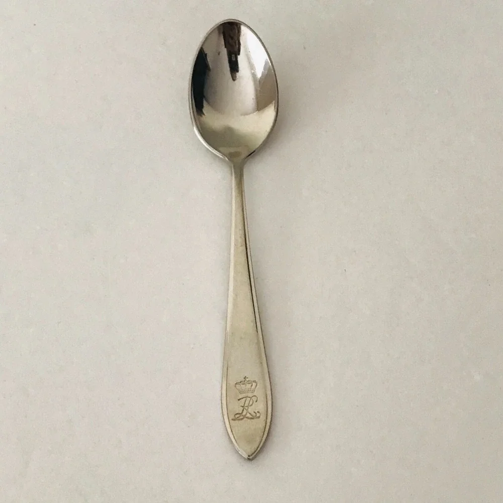 Gero Zilmeta Childs Spoon Silver Engraved RL‎ Crown 4 1/2